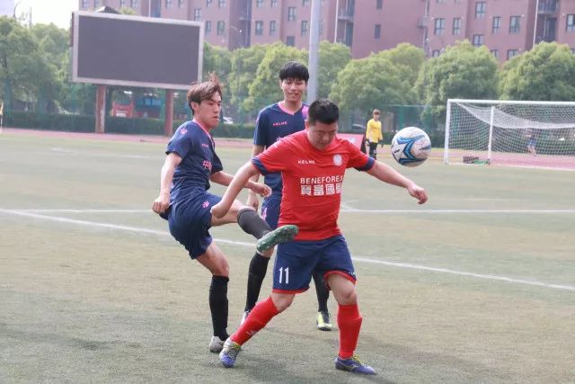 张镇麟16分辽宁胜天津 孙铭徽14+19广厦胜福建